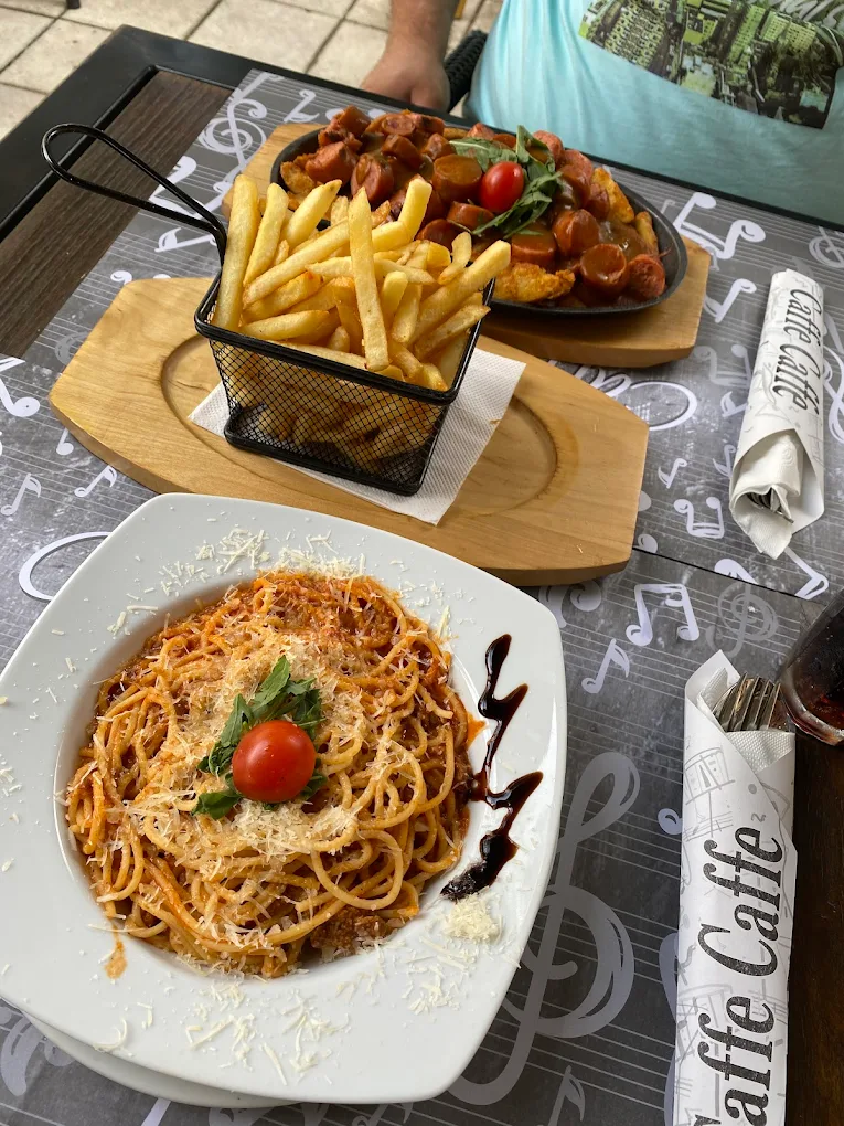 CAFFE-CAFFE Galerija