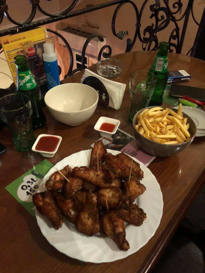 Palačinke i burgeri Caffe Colosseum