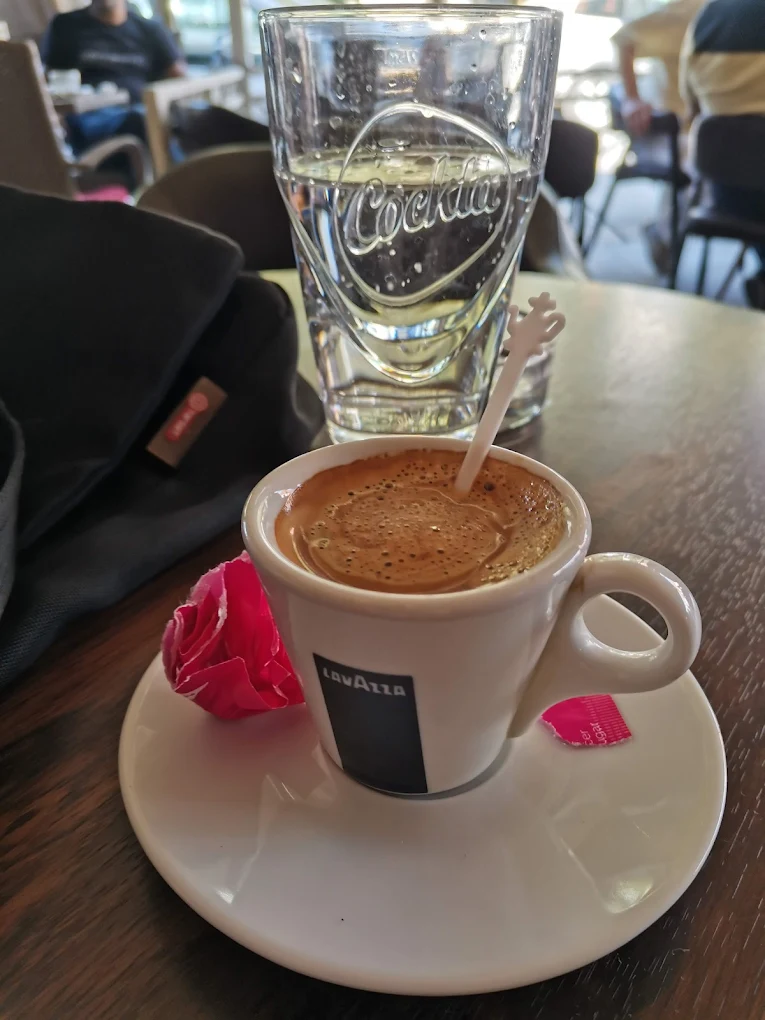 Caffe Lite galerija - Ambijent kafića