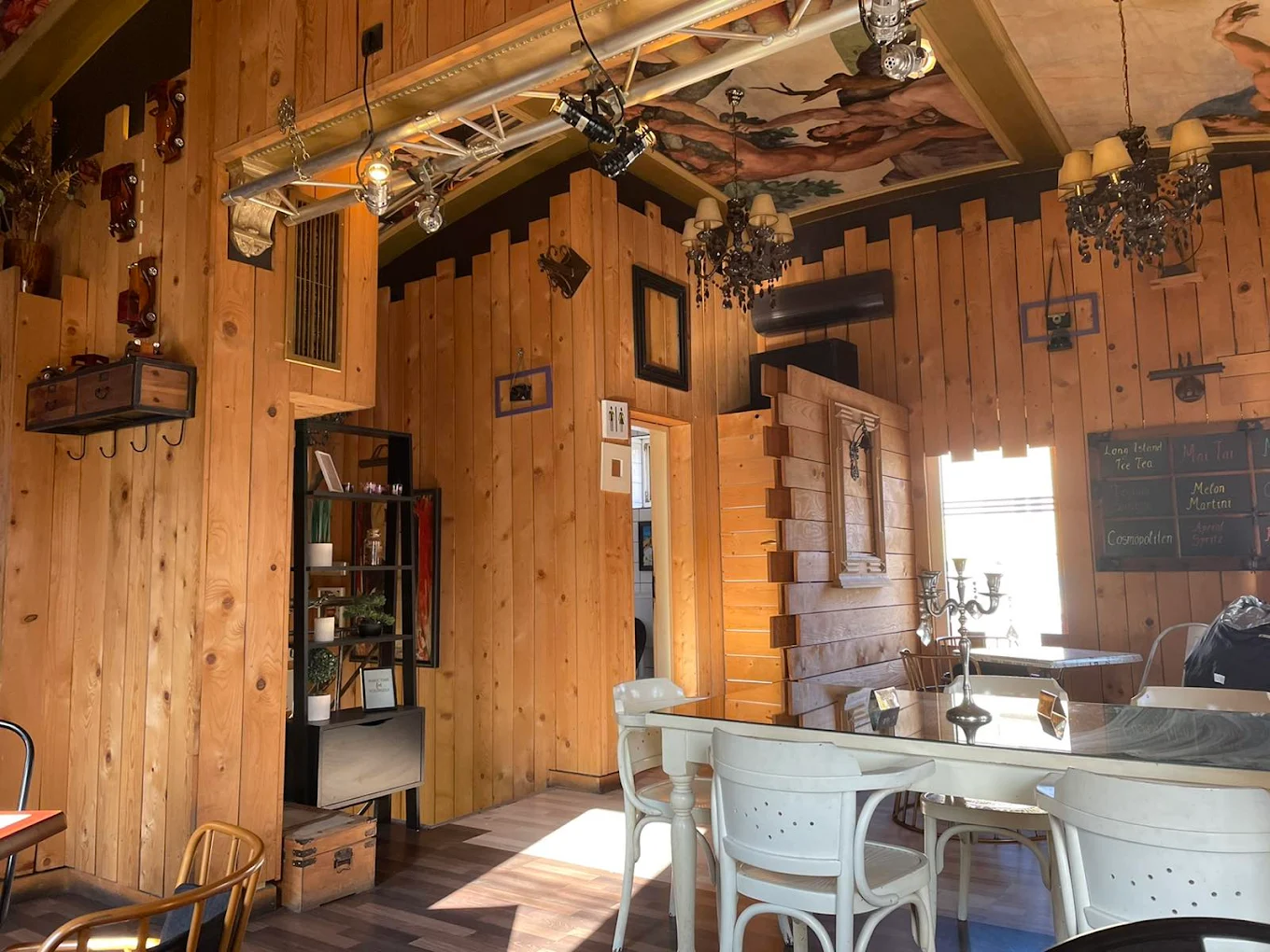 Caffe Status Bar ambijent