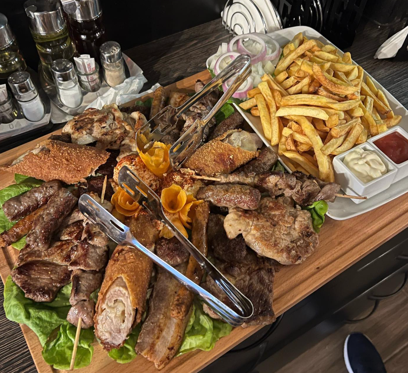 Club Time Caffe Bar & Restaurant - Sveže meso