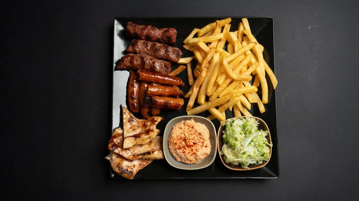 Duff Fast Food - Svetlosveža hrana, Stari Duff 1 i Stari Duff 2