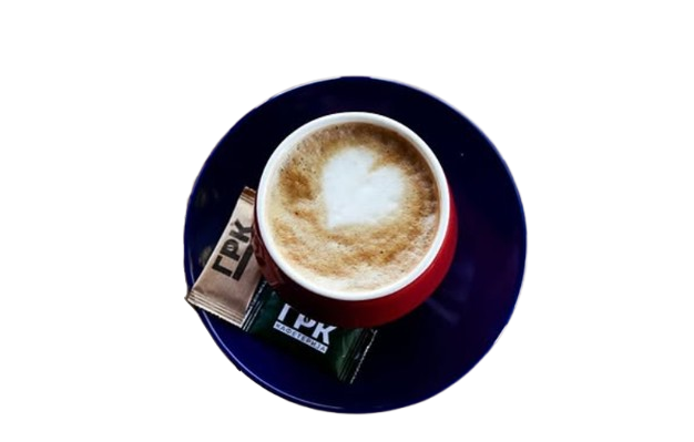 Barista priprema kafu