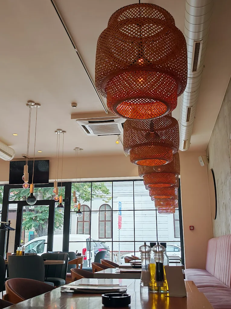 OLALA Creperie&Pizzeria