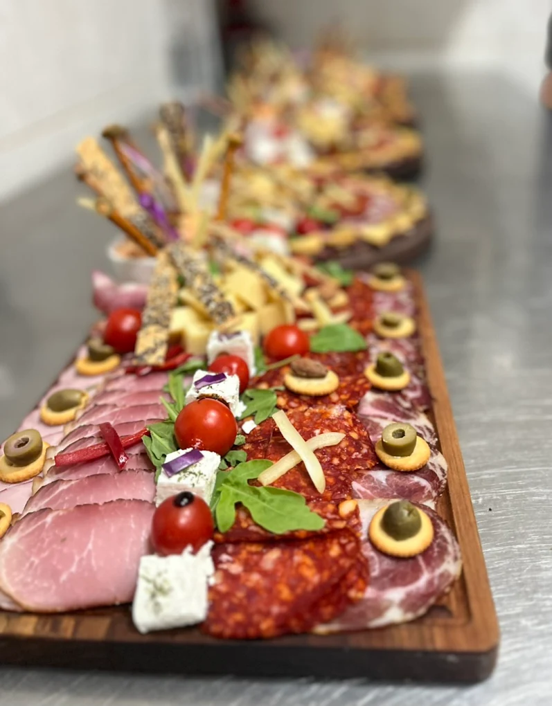 Интернационална кухиња - Ресторан Цар Оџаци