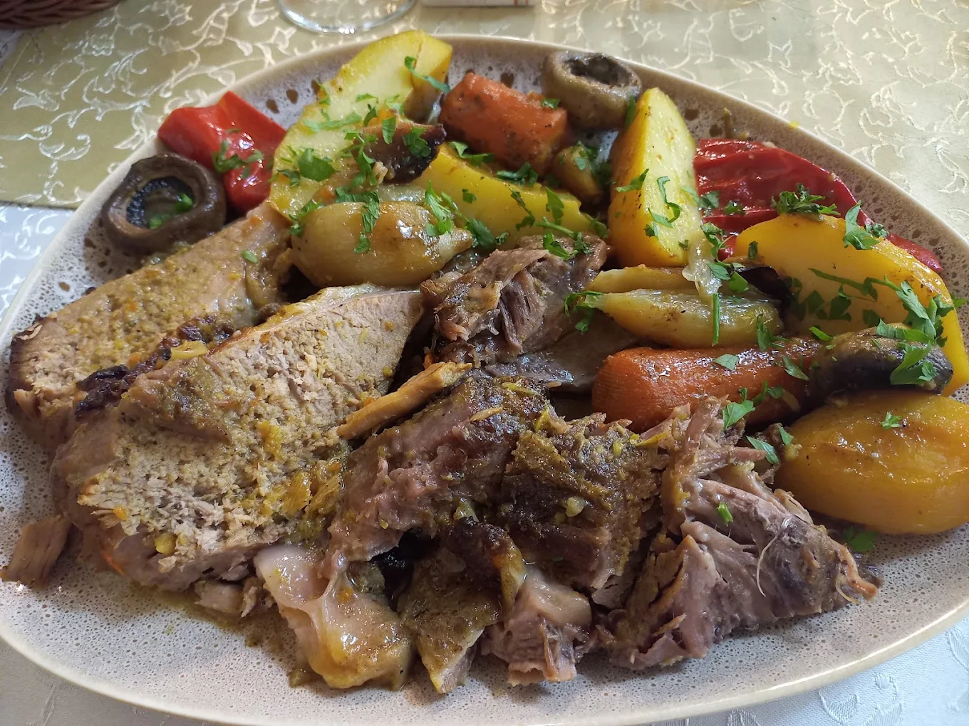 Јела са роштиља - Ресторан Цар Оџаци