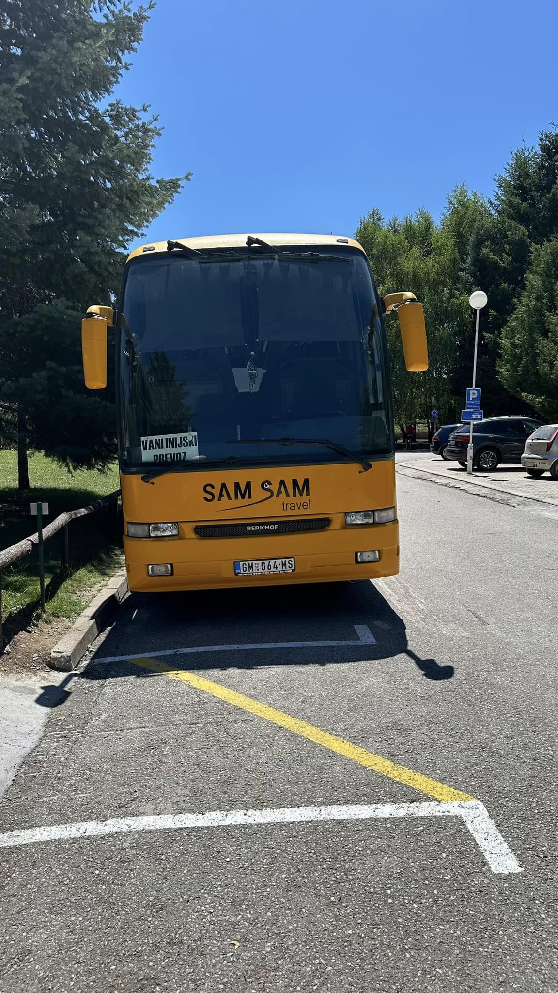 SAM SAM TRAVEL vozilo 1