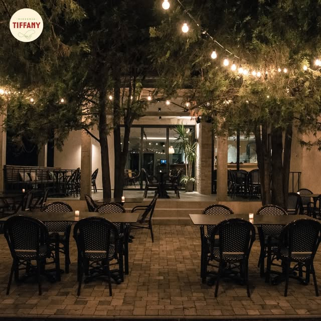 Unutrašnjost restorana 1